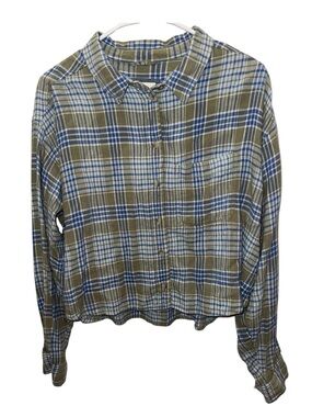 American Eagle Outfitters Crop Plaid Button Down